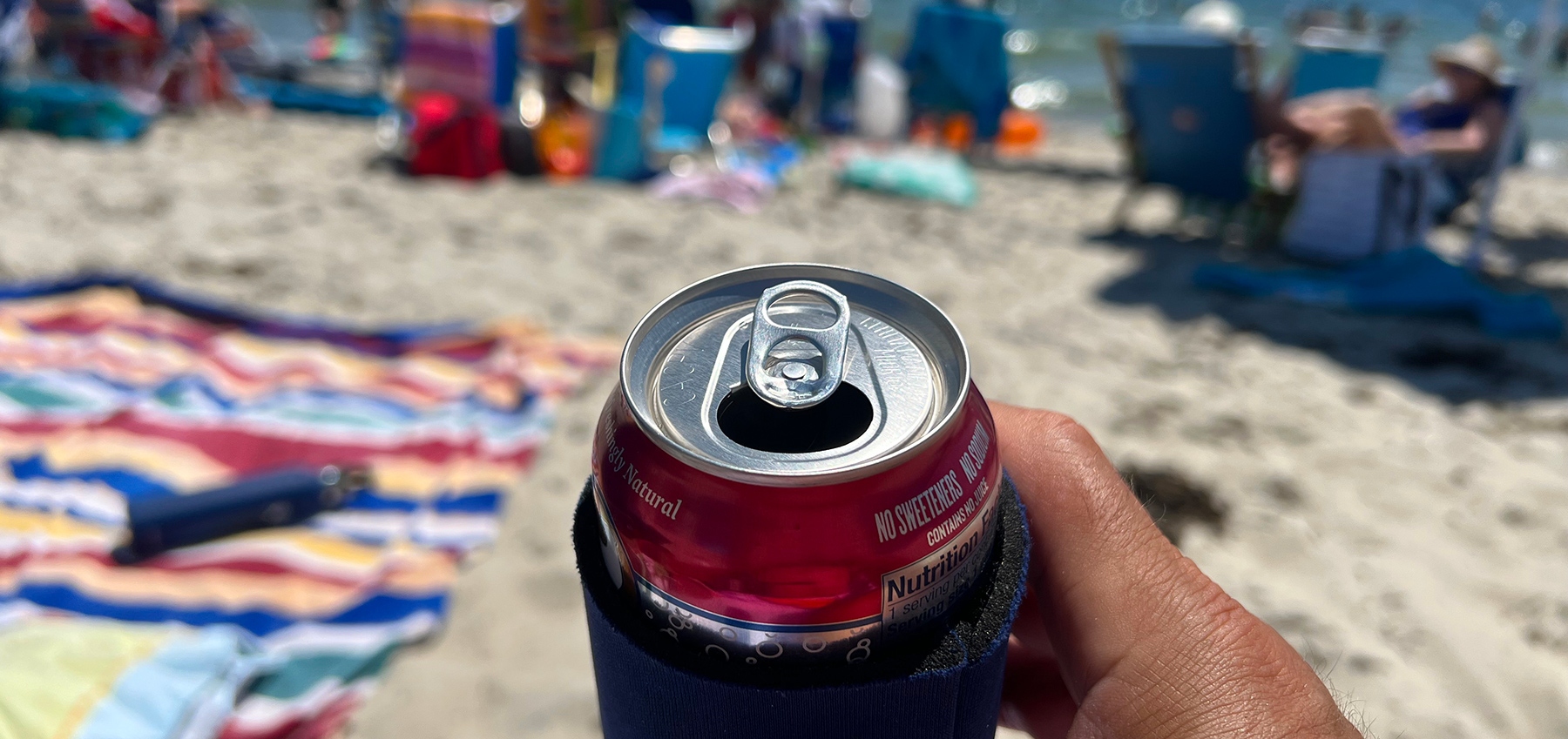 beach-drink-can.jpg#asset:2006